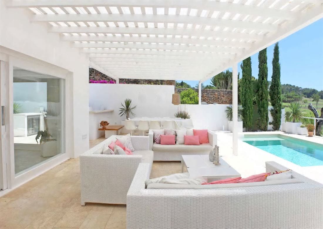 3 soverom Villa til salgs i Roca Llisa med svømmebasseng garasje - € 1 700 000 (Ref: 8011165)