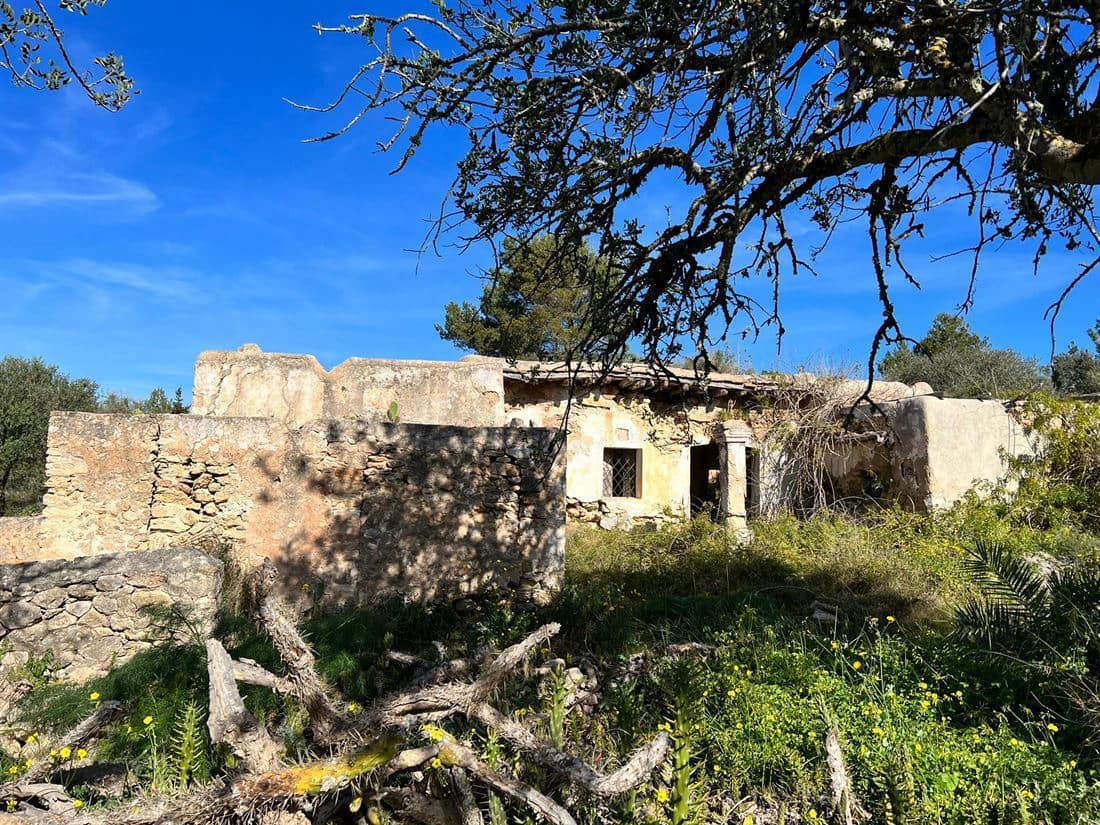 5 soveværelse Finca/Landehus til salg i San Jose / Sant Josep de Sa Talaia med swimmingpool garage - € 2.950.000 (Ref: 8012548)