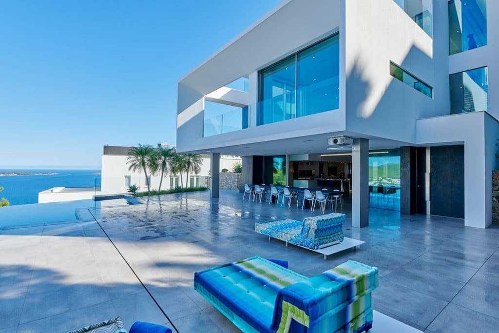 6 soveværelse Villa til salg i La Siesta med swimmingpool garage - € 13.000.000 (Ref: 8012549)