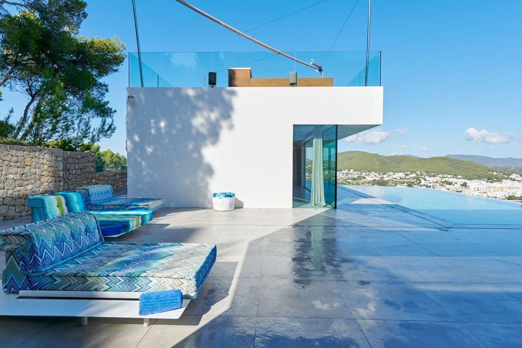 6 soveværelse Villa til salg i La Siesta med swimmingpool garage - € 13.000.000 (Ref: 8012549)