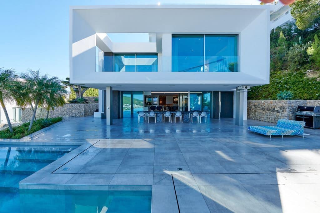 6 soveværelse Villa til salg i La Siesta med swimmingpool garage - € 13.000.000 (Ref: 8012549)