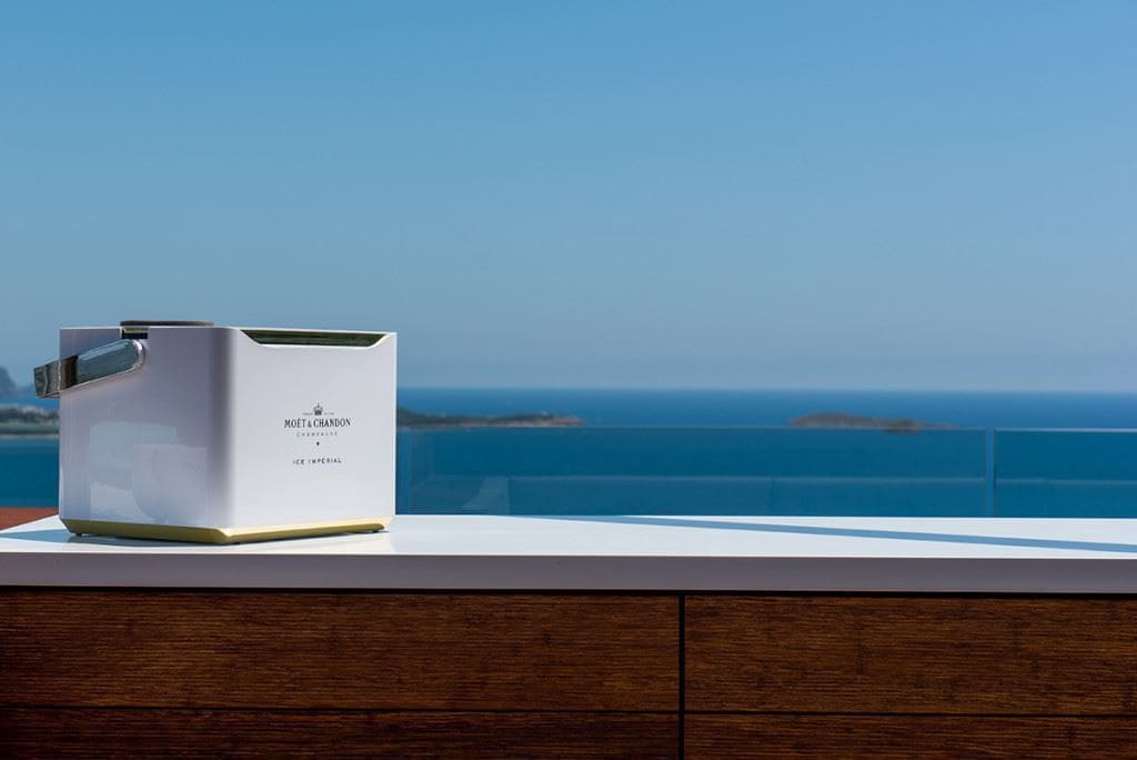 6 soveværelse Villa til salg i La Siesta med swimmingpool garage - € 13.000.000 (Ref: 8012549)