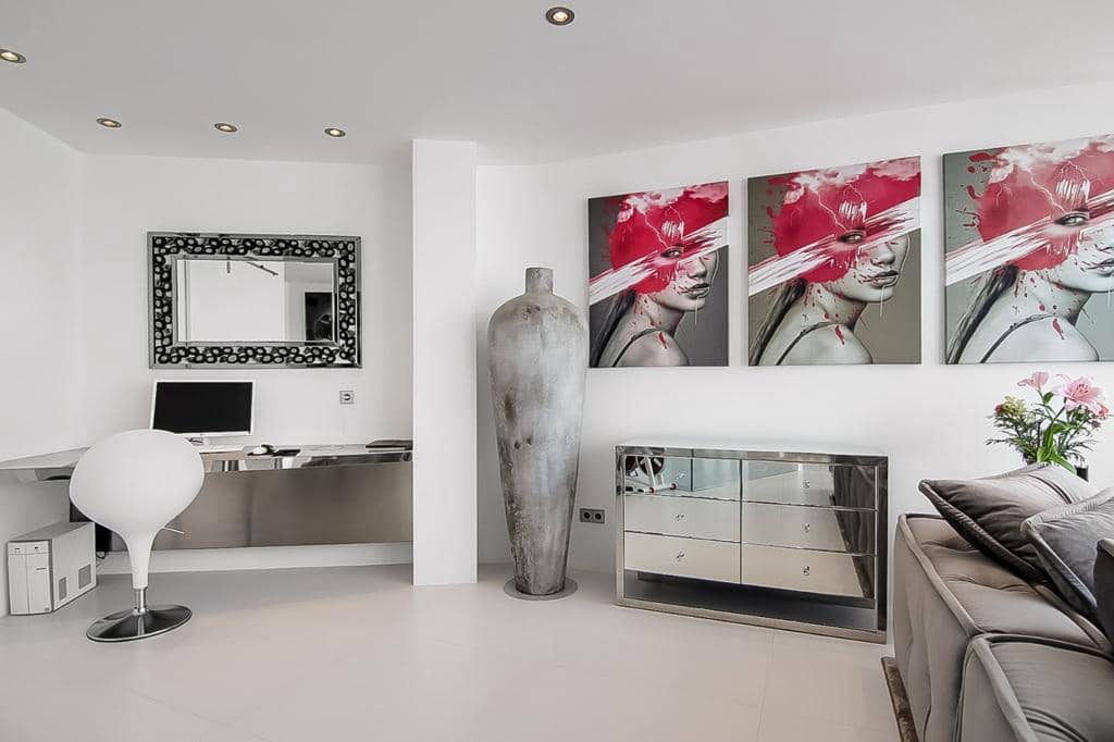 5 soveværelse Lejlighed til salg i Ibiza by med swimmingpool garage - € 2.300.000 (Ref: 8012551)