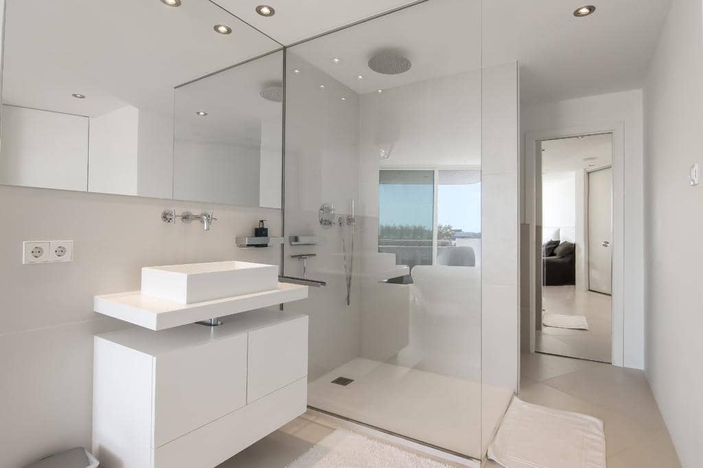 5 soveværelse Lejlighed til salg i Ibiza by med swimmingpool garage - € 2.300.000 (Ref: 8012551)