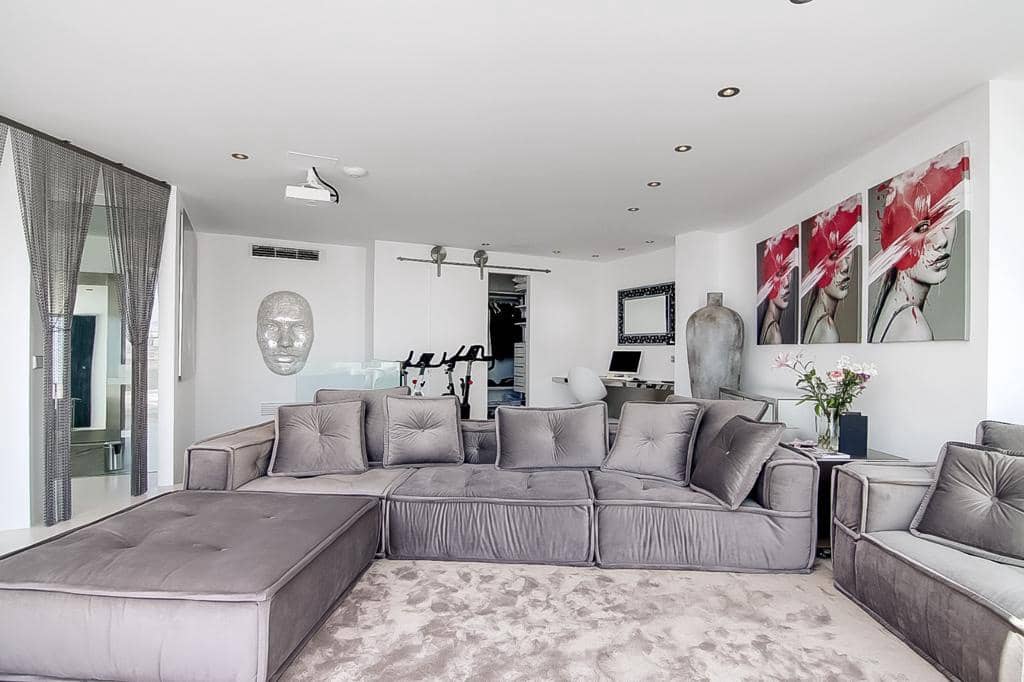 5 soveværelse Lejlighed til salg i Ibiza by med swimmingpool garage - € 2.300.000 (Ref: 8012551)