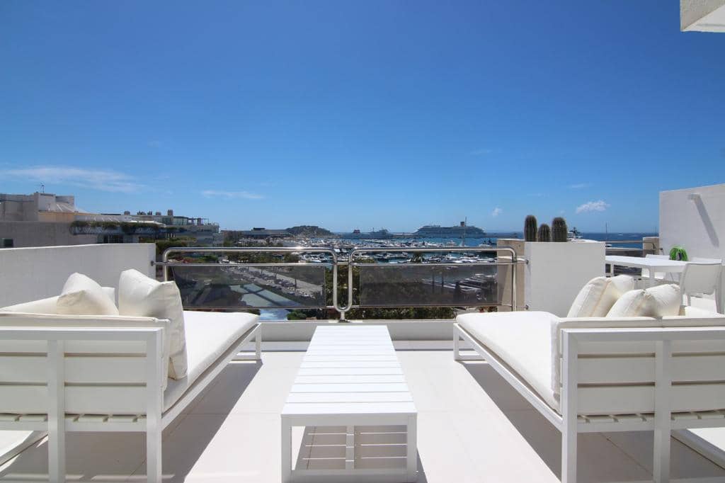 5 soveværelse Lejlighed til salg i Ibiza by med swimmingpool garage - € 2.300.000 (Ref: 8012551)