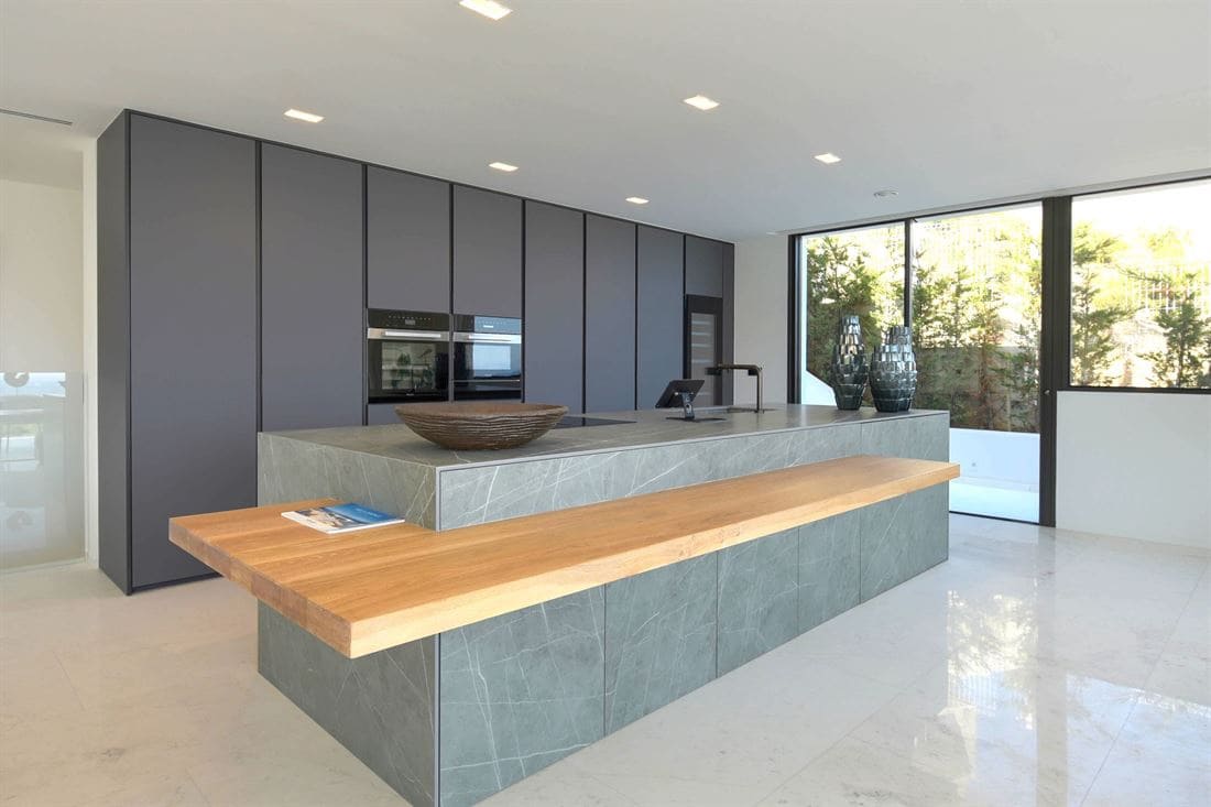 5 soveværelse Villa til salg i Ibiza by med swimmingpool garage - € 5.900.000 (Ref: 8015574)