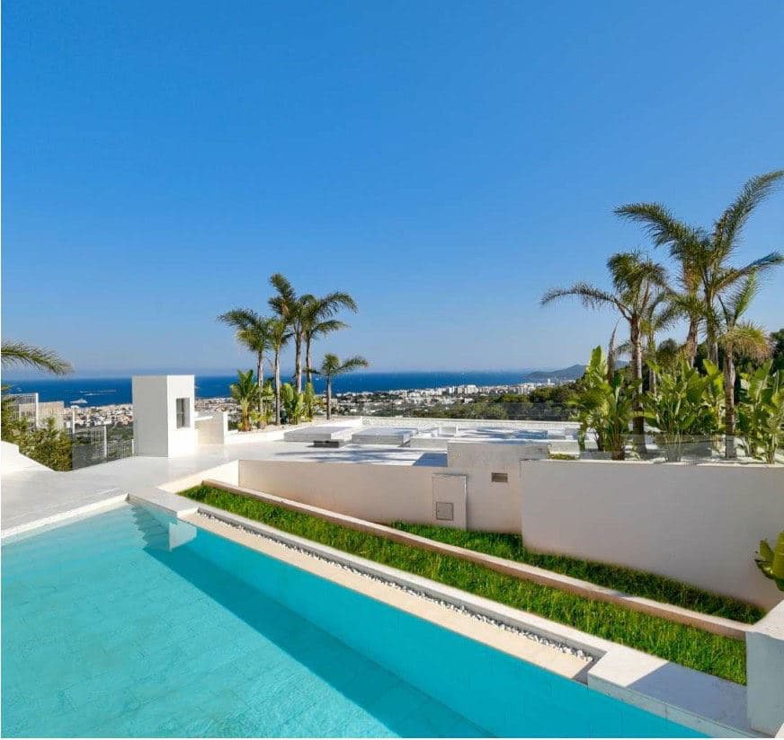 5 soveværelse Villa til salg i Ibiza by med swimmingpool garage - € 5.900.000 (Ref: 8015574)