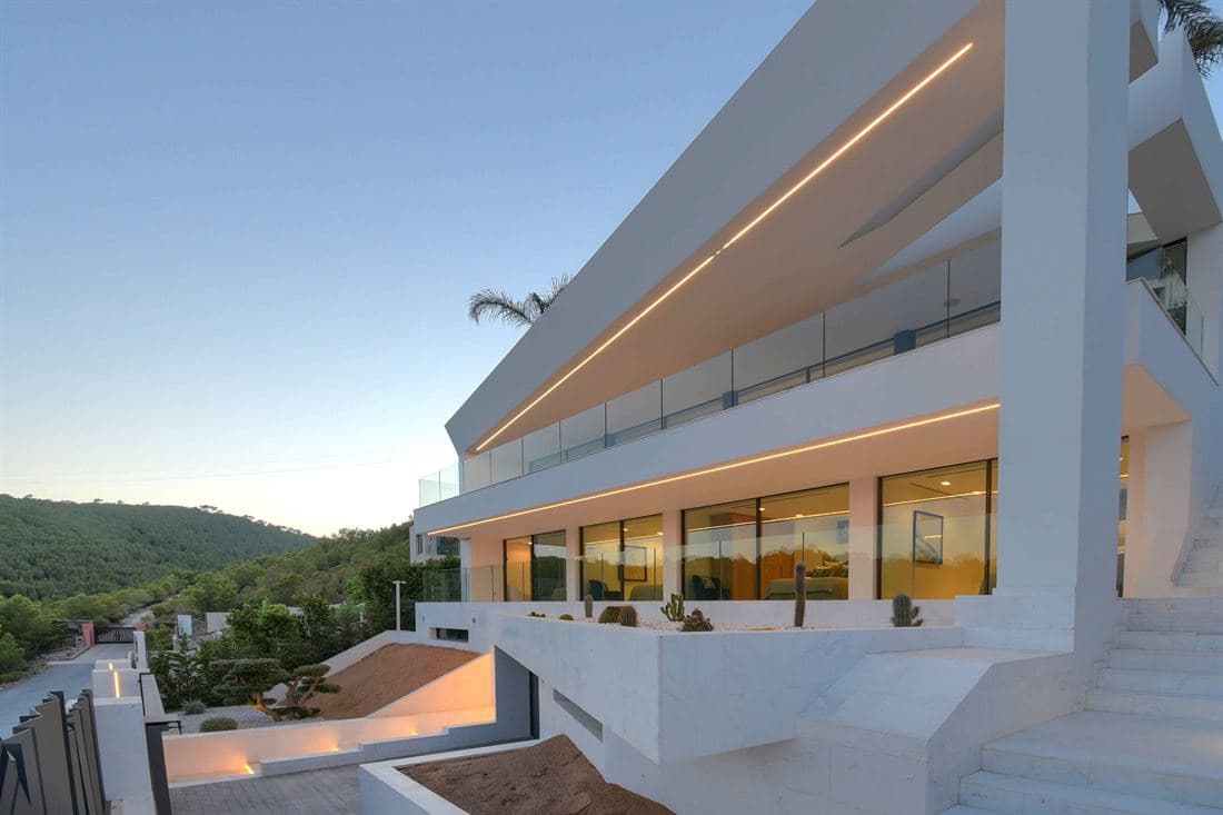 5 soveværelse Villa til salg i Ibiza by med swimmingpool garage - € 5.900.000 (Ref: 8015574)