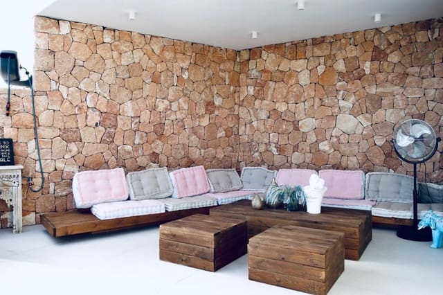 6 soveværelse Villa til salg i Can Furnet, Santa Eulalia / Santa Eularia med swimmingpool garage - € 4.800.000 (Ref: 8016555)