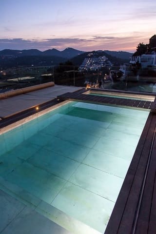 5 soverom Villa til salgs i Santa Eulalia / Santa Eularia med svømmebasseng garasje - € 2 975 000 (Ref: 8016556)