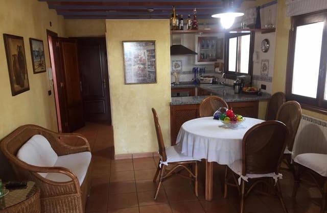 4 sypialnia Willa na sprzedaż w Santa Gertrudis de Fruitera, Santa Eulalia / Santa Eularia z basenem garażem - 2 850 000 € (Ref: 8016558)