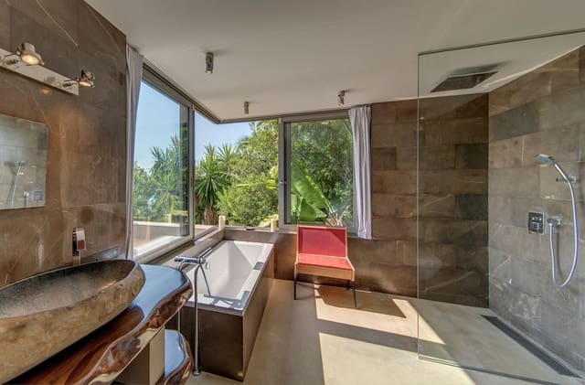 5 chambre Villa/Maison à vendre à Cala Molí, San Jose / Sant Josep de Sa Talaia avec piscine - 5 950 000 € (Ref: 8016559)