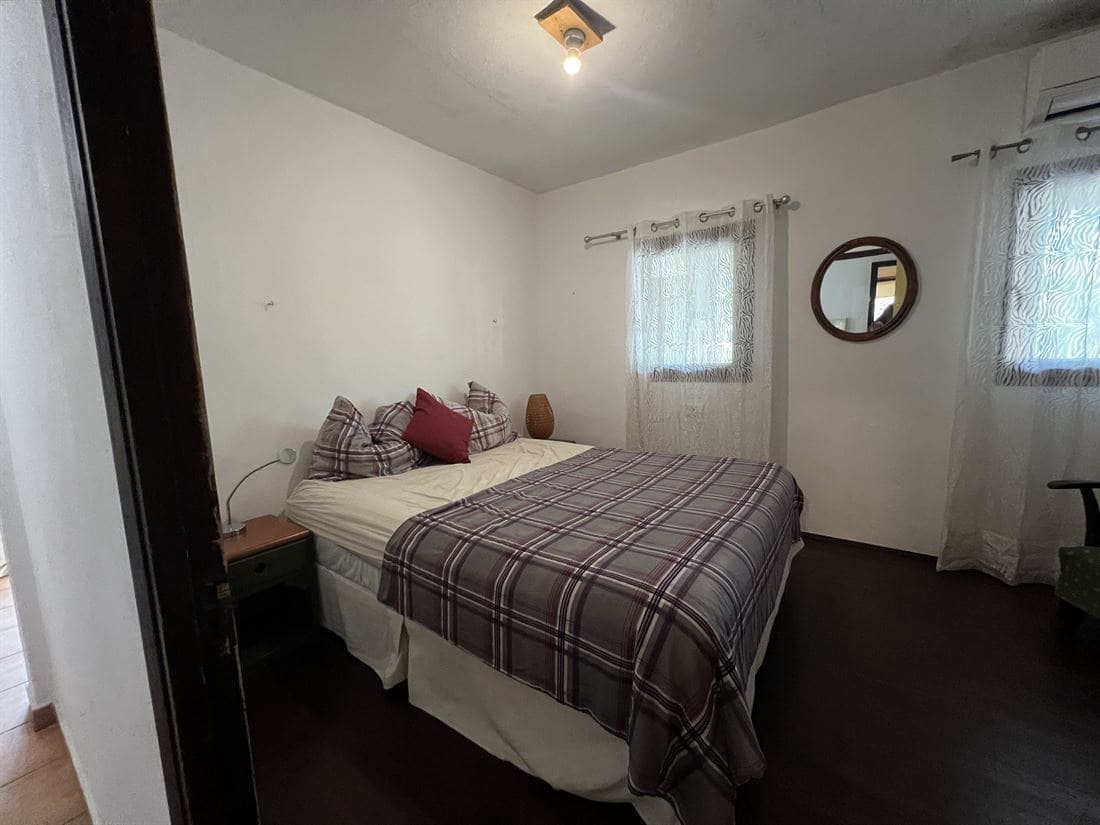 2 soveværelse Villa til salg i San Jose / Sant Josep de Sa Talaia med swimmingpool garage - € 1.250.000 (Ref: 8024911)