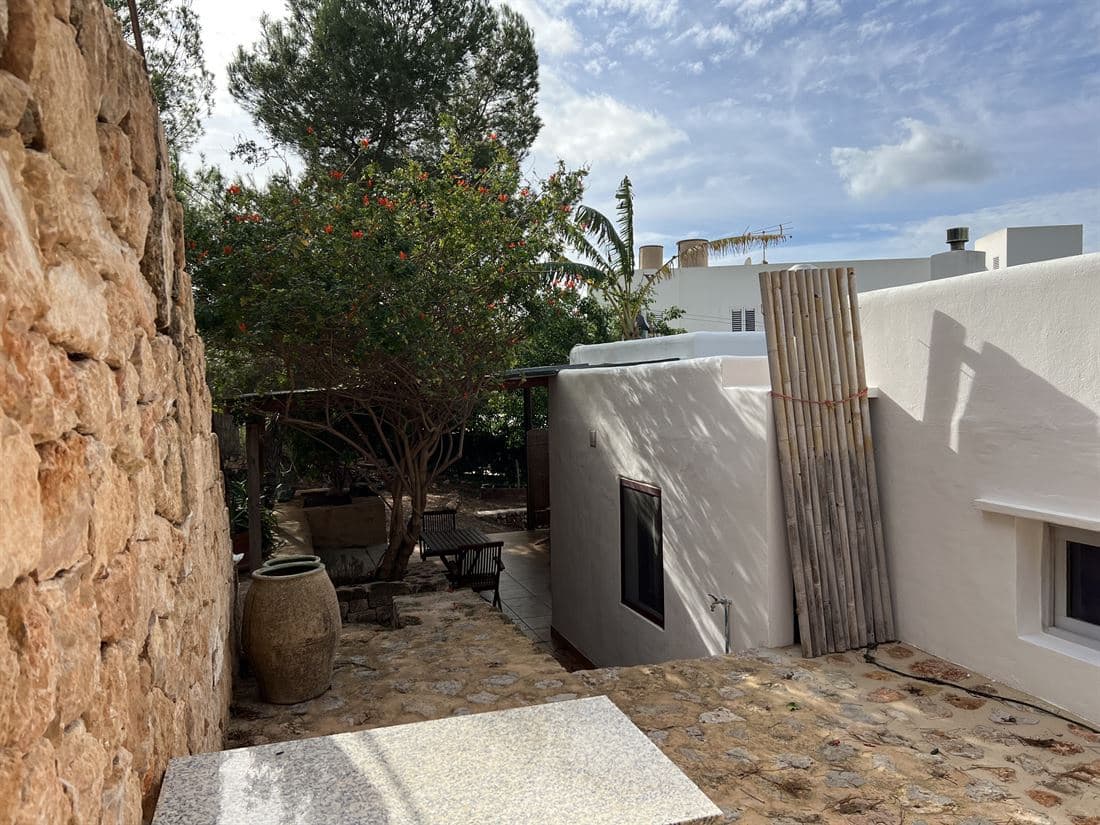 2 soveværelse Villa til salg i San Jose / Sant Josep de Sa Talaia med swimmingpool garage - € 1.250.000 (Ref: 8024911)