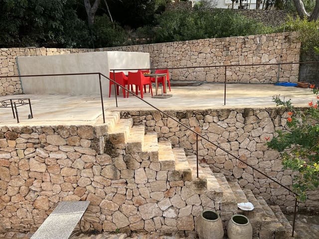 2 soverom Villa til salgs i San Jose / Sant Josep de Sa Talaia med svømmebasseng garasje - € 1 250 000 (Ref: 8024911)