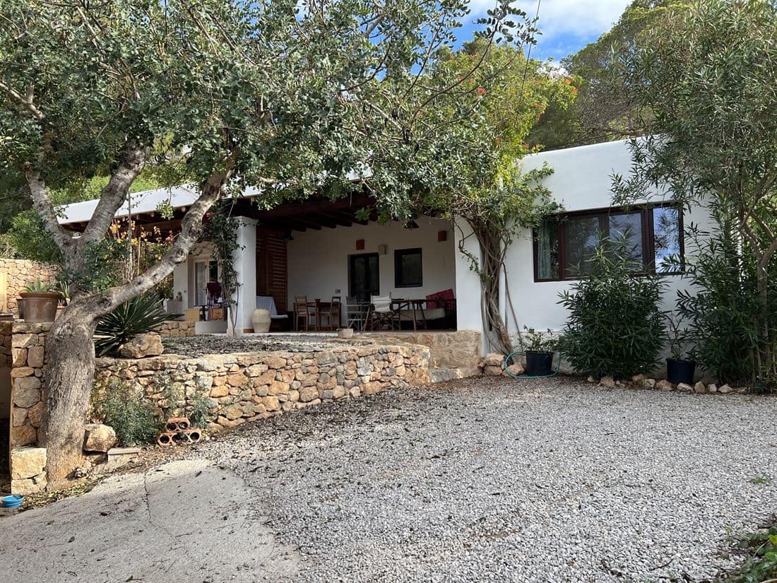 2 soveværelse Villa til salg i San Jose / Sant Josep de Sa Talaia med swimmingpool garage - € 1.250.000 (Ref: 8024911)