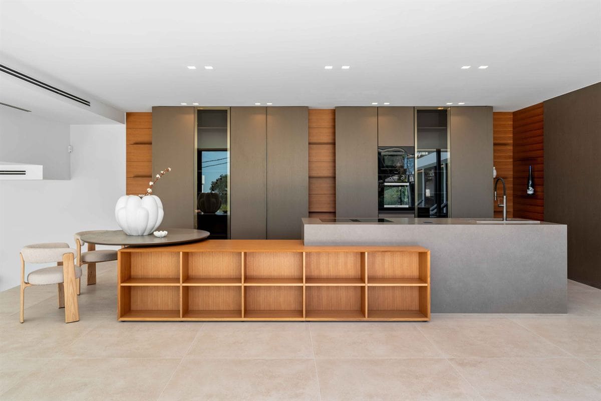 5 soveværelse Villa til salg i Sant Antoni de Portmany med swimmingpool garage - € 5.750.000 (Ref: 8027393)