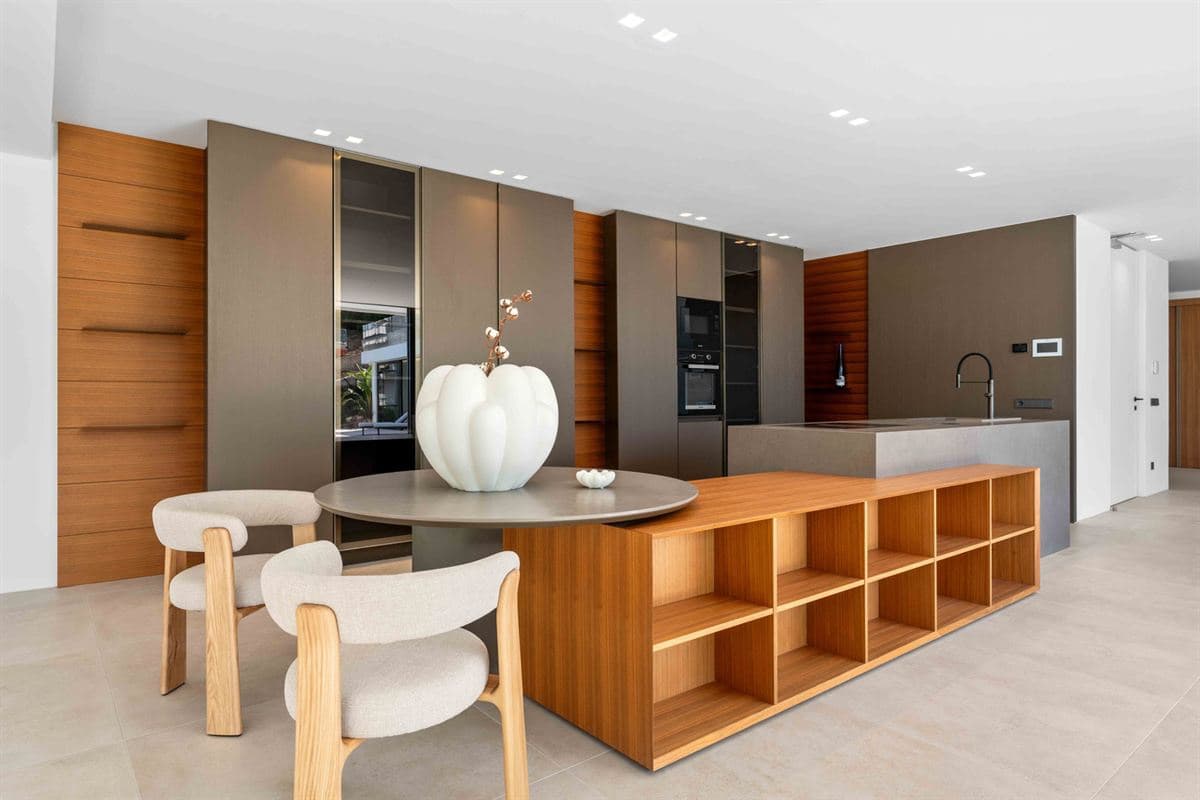 5 soveværelse Villa til salg i Sant Antoni de Portmany med swimmingpool garage - € 5.750.000 (Ref: 8027393)