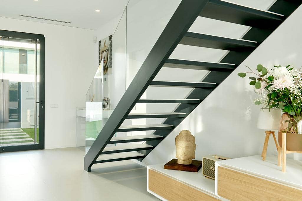 3 sypialnia Willa na sprzedaż w Santa Eulalia / Santa Eularia z basenem garażem - 1 690 000 € (Ref: 8534377)