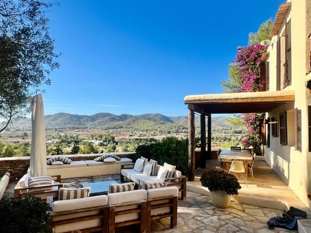 7 bedroom Villa for sale in Sant Antoni de Portmany with pool garage - € 3,800,000 (Ref: 8551523)