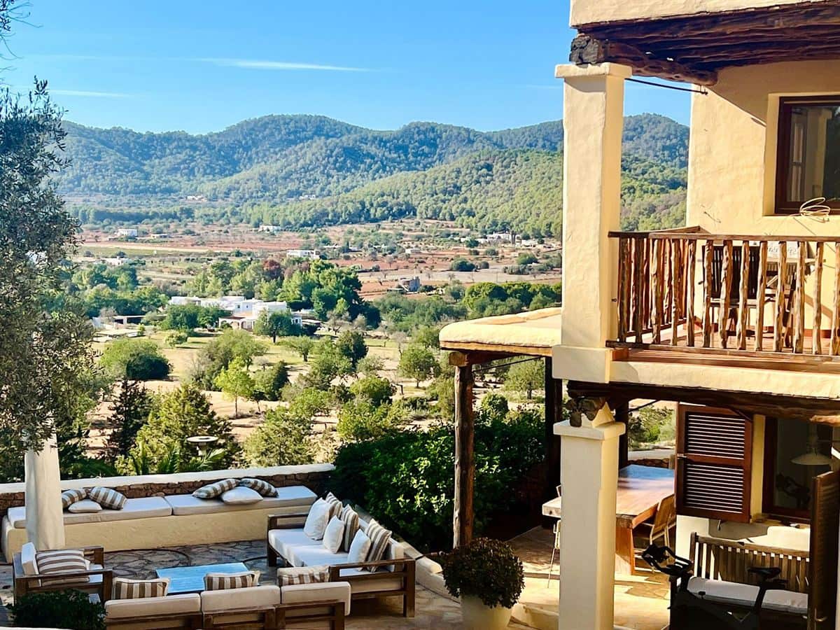 7 bedroom Villa for sale in Sant Antoni de Portmany with pool garage - € 3,800,000 (Ref: 8551523)