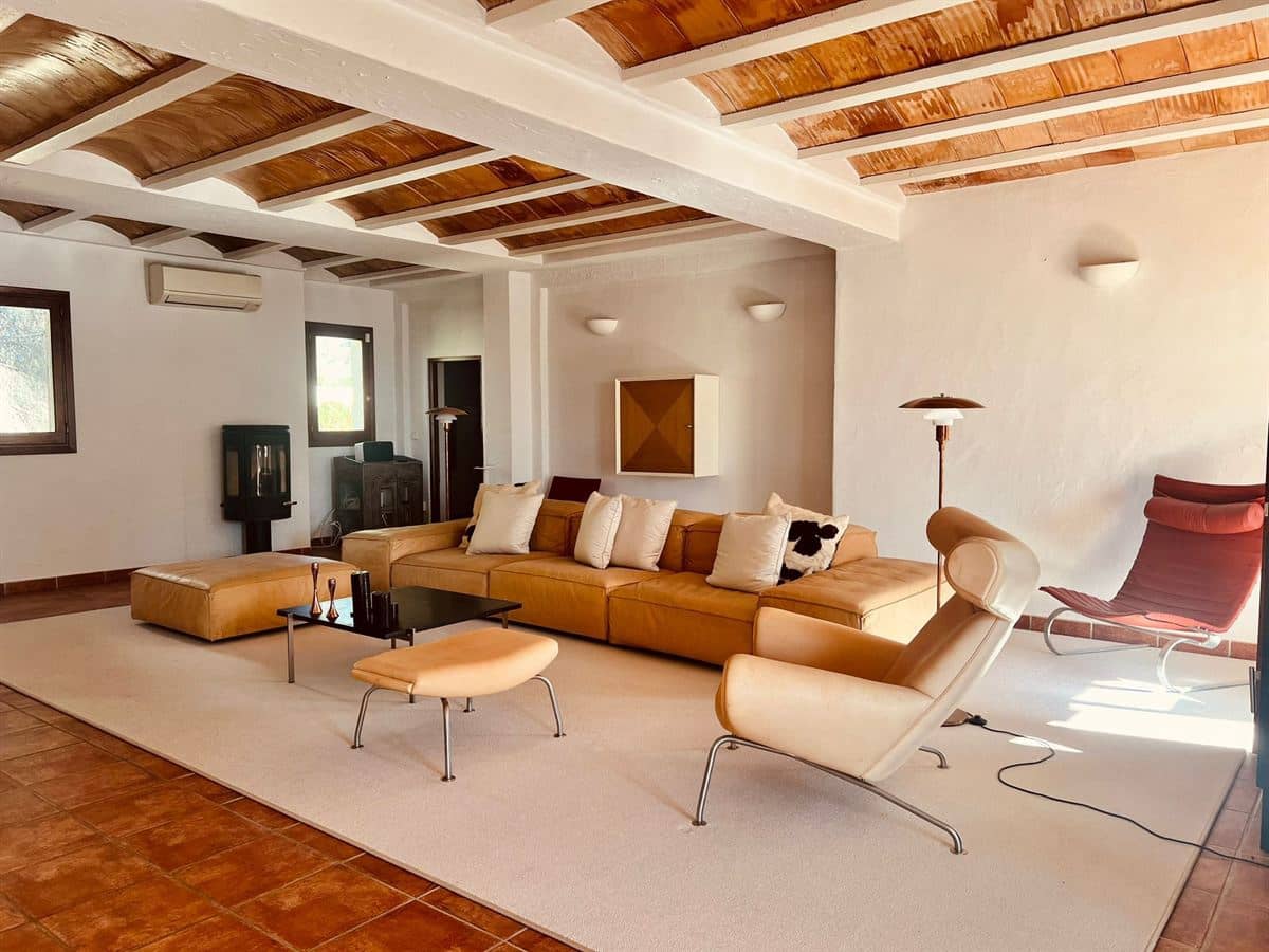 7 bedroom Villa for sale in Sant Antoni de Portmany with pool garage - € 3,800,000 (Ref: 8551523)