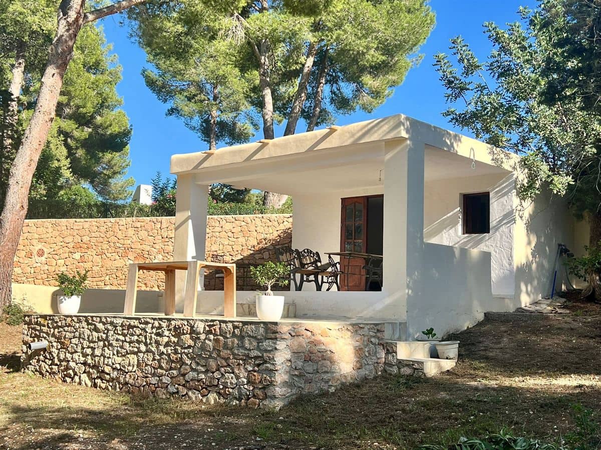 7 bedroom Villa for sale in Sant Antoni de Portmany with pool garage - € 3,800,000 (Ref: 8551523)