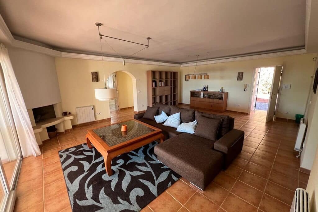 5 bedroom Villa for sale in Ibiza / Eivissa town with pool - € 4,000,000 (Ref: 8597736)