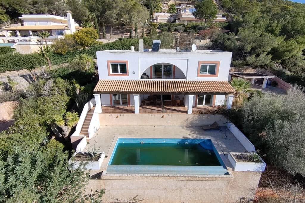 5 bedroom Villa for sale in Ibiza / Eivissa town with pool - € 4,000,000 (Ref: 8597736)
