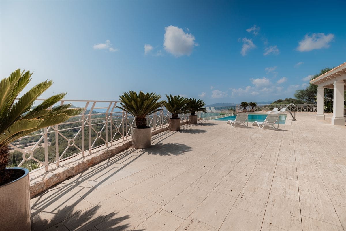 8 soveværelse Villa til salg i Can Furnet med swimmingpool - € 7.900.000 (Ref: 8600039)