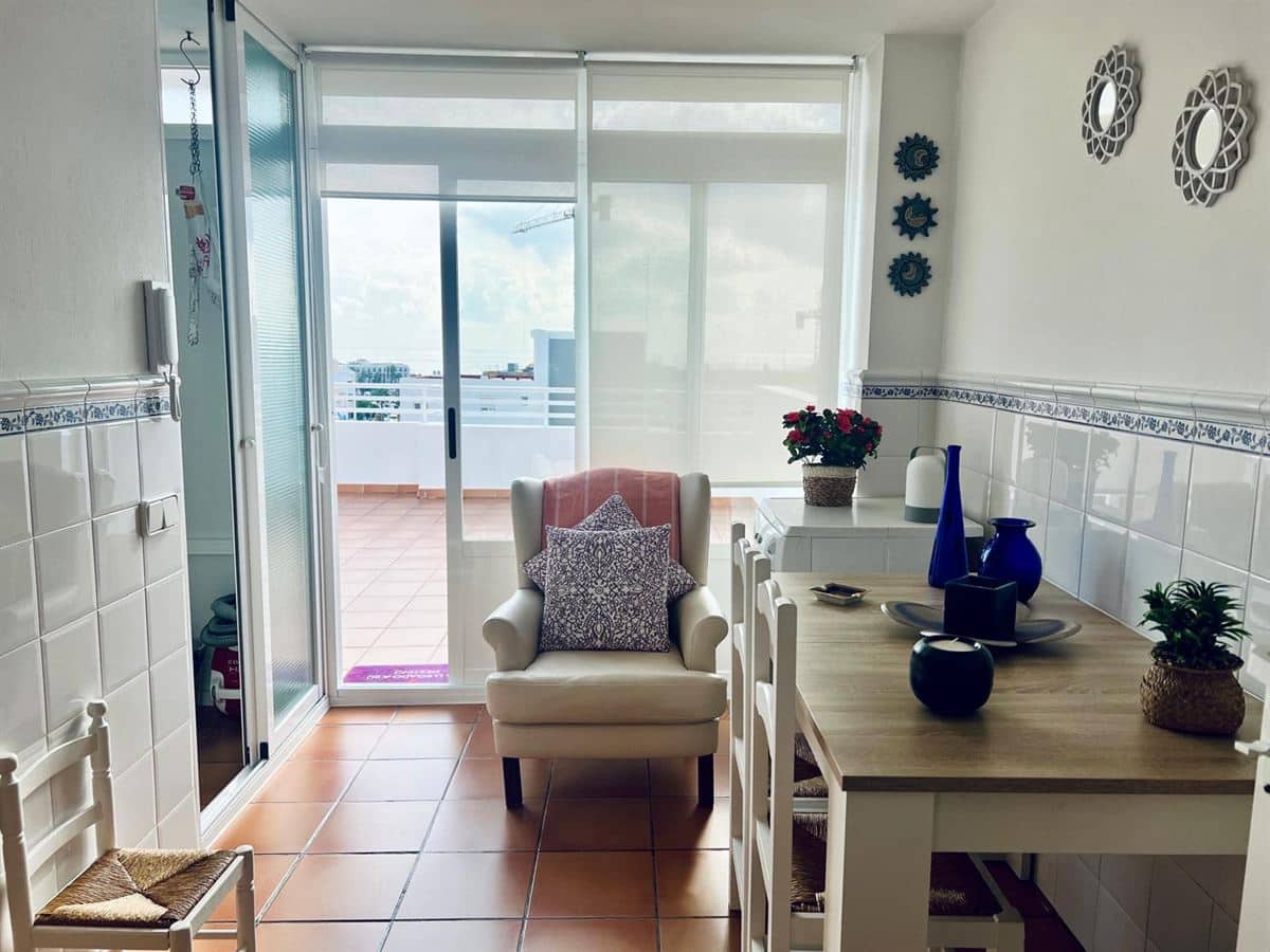 3 soveværelse Lejlighed til salg i Santa Eulalia / Santa Eularia med swimmingpool garage - € 1.075.000 (Ref: 8657656)