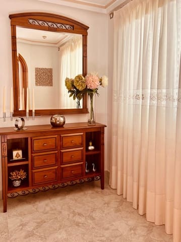 3 soverom Leilighet til salgs i Santa Eulalia / Santa Eularia med svømmebasseng garasje - € 1 075 000 (Ref: 8657656)