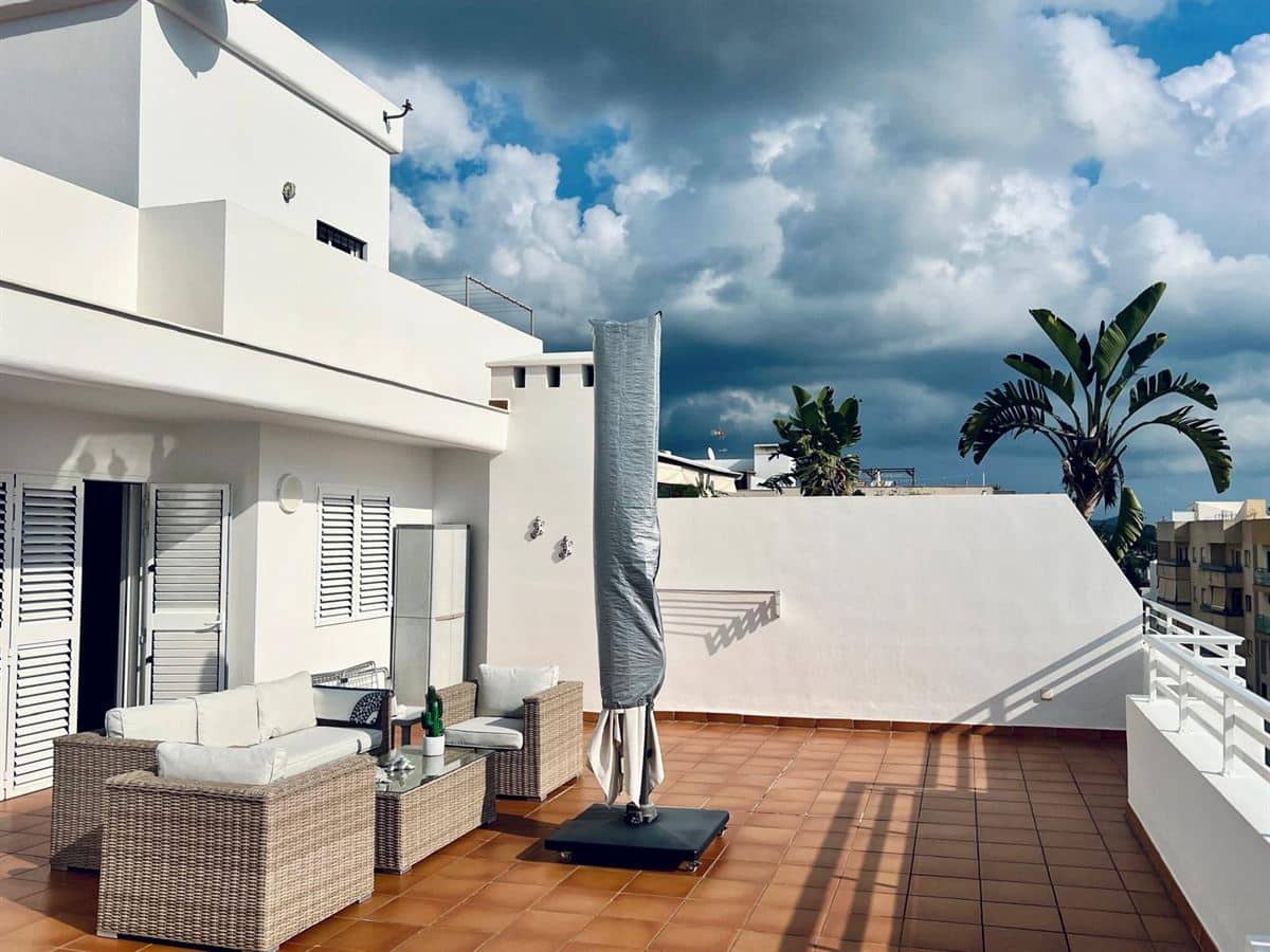 3 bedroom Apartment for sale in Santa Eulalia / Santa Eularia with pool garage - € 1,075,000 (Ref: 8657656)