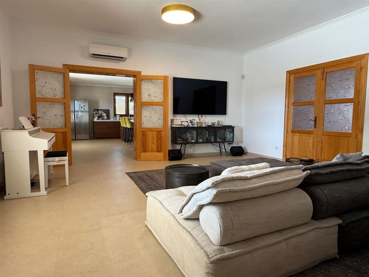 5 bedroom Villa for sale in Santa Eulalia / Santa Eularia with pool - € 4,000,000 (Ref: 8830108)