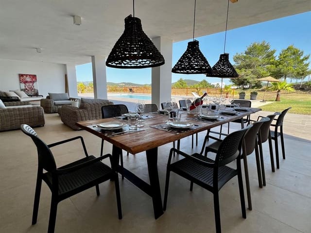 5 bedroom Villa for sale in Santa Eulalia / Santa Eularia with pool - € 4,000,000 (Ref: 8830108)