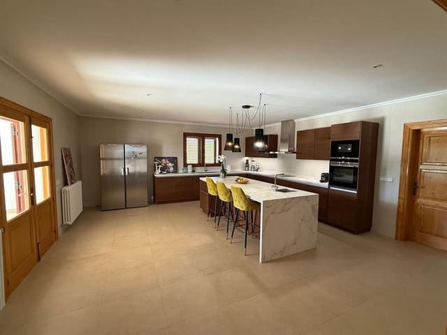 5 bedroom Villa for sale in Santa Eulalia / Santa Eularia with pool - € 4,000,000 (Ref: 8830108)