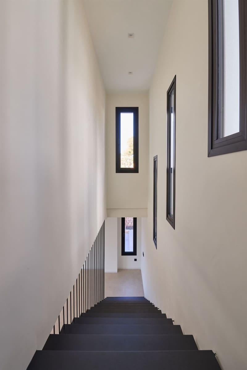 3 sypialnia Willa na sprzedaż w Santa Eulalia / Santa Eularia z basenem garażem - 2 100 000 € (Ref: 8853138)