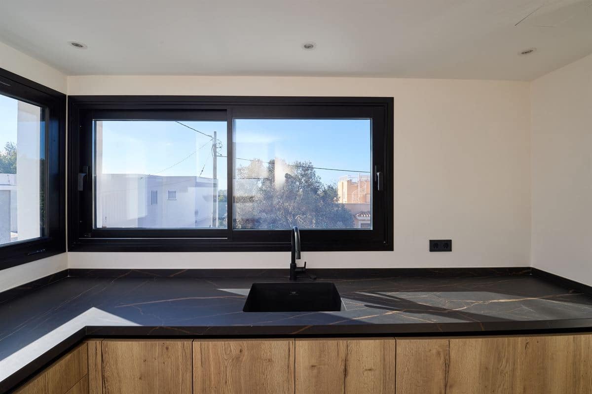 3 sypialnia Willa na sprzedaż w Santa Eulalia / Santa Eularia z basenem garażem - 2 100 000 € (Ref: 8853138)