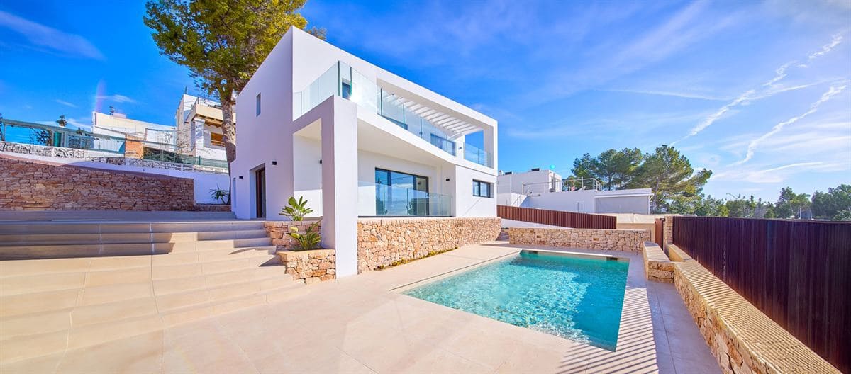 3 sypialnia Willa na sprzedaż w Santa Eulalia / Santa Eularia z basenem garażem - 2 100 000 € (Ref: 8853138)