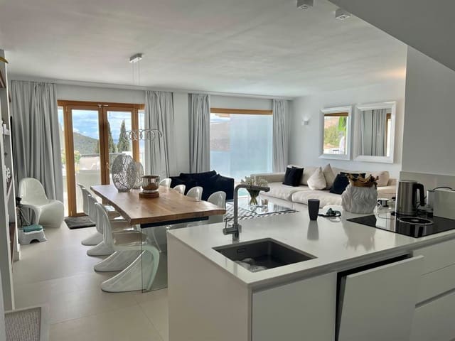 2 soverom Leilighet til salgs i Santa Eulalia / Santa Eularia med svømmebasseng - € 1 099 000 (Ref: 8896963)