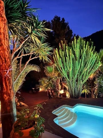 5 quarto Moradia para venda em Ibiza / Eivissa cidade com piscina - 3 750 000 € (Ref: 8905710)