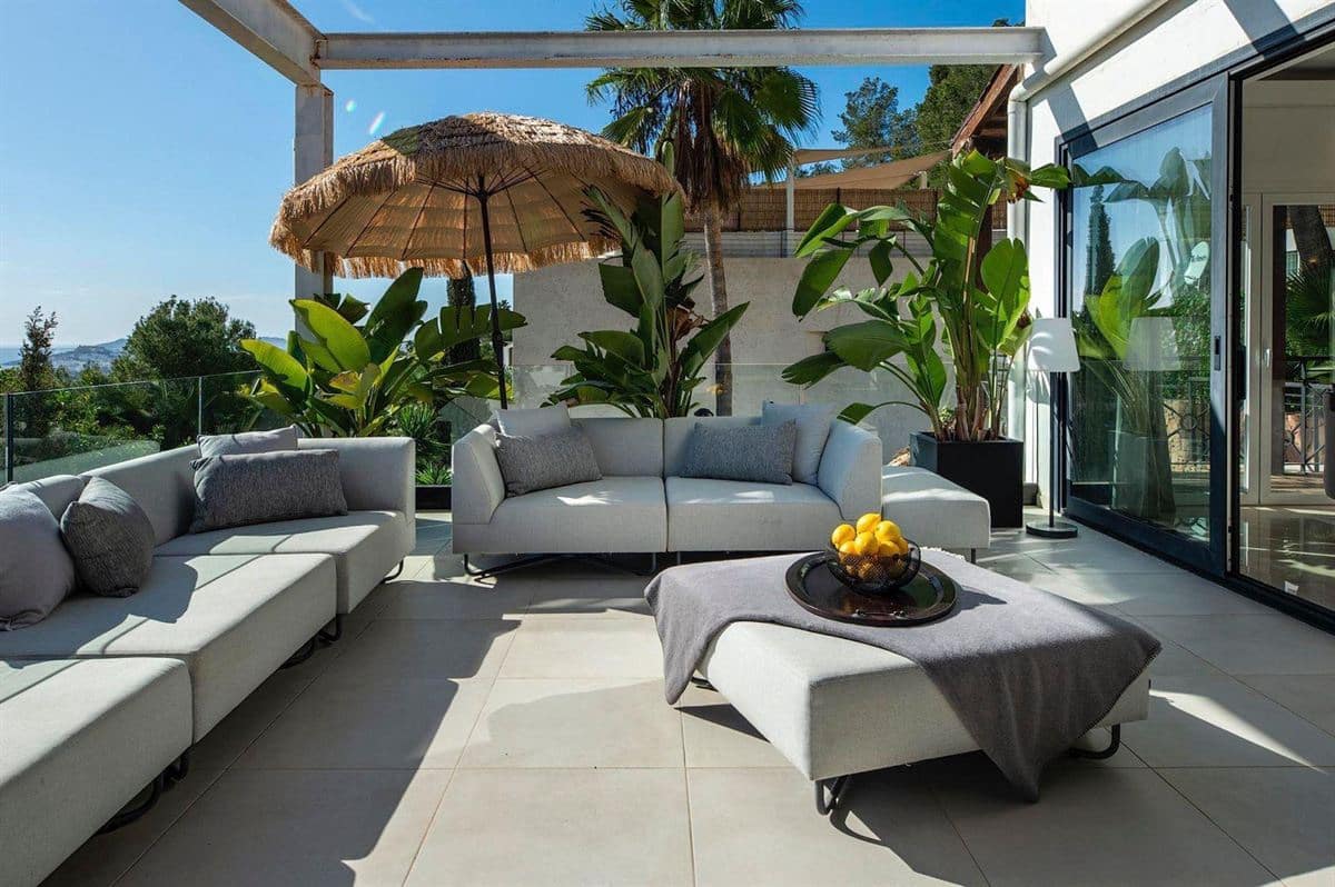 4 sypialnia Willa na sprzedaż w Santa Eulalia / Santa Eularia z basenem - 2 650 000 € (Ref: 9094697)