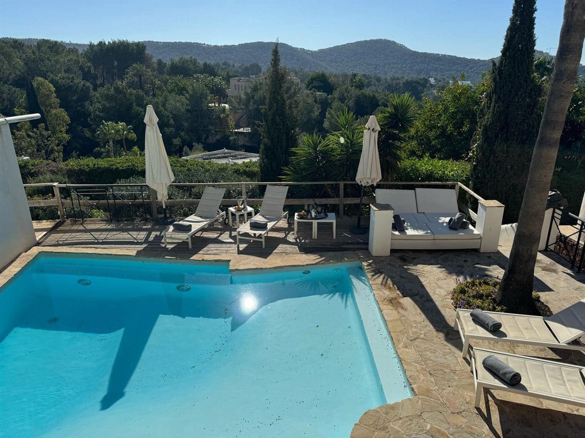 4 sypialnia Willa na sprzedaż w Santa Eulalia / Santa Eularia z basenem - 2 650 000 € (Ref: 9094697)