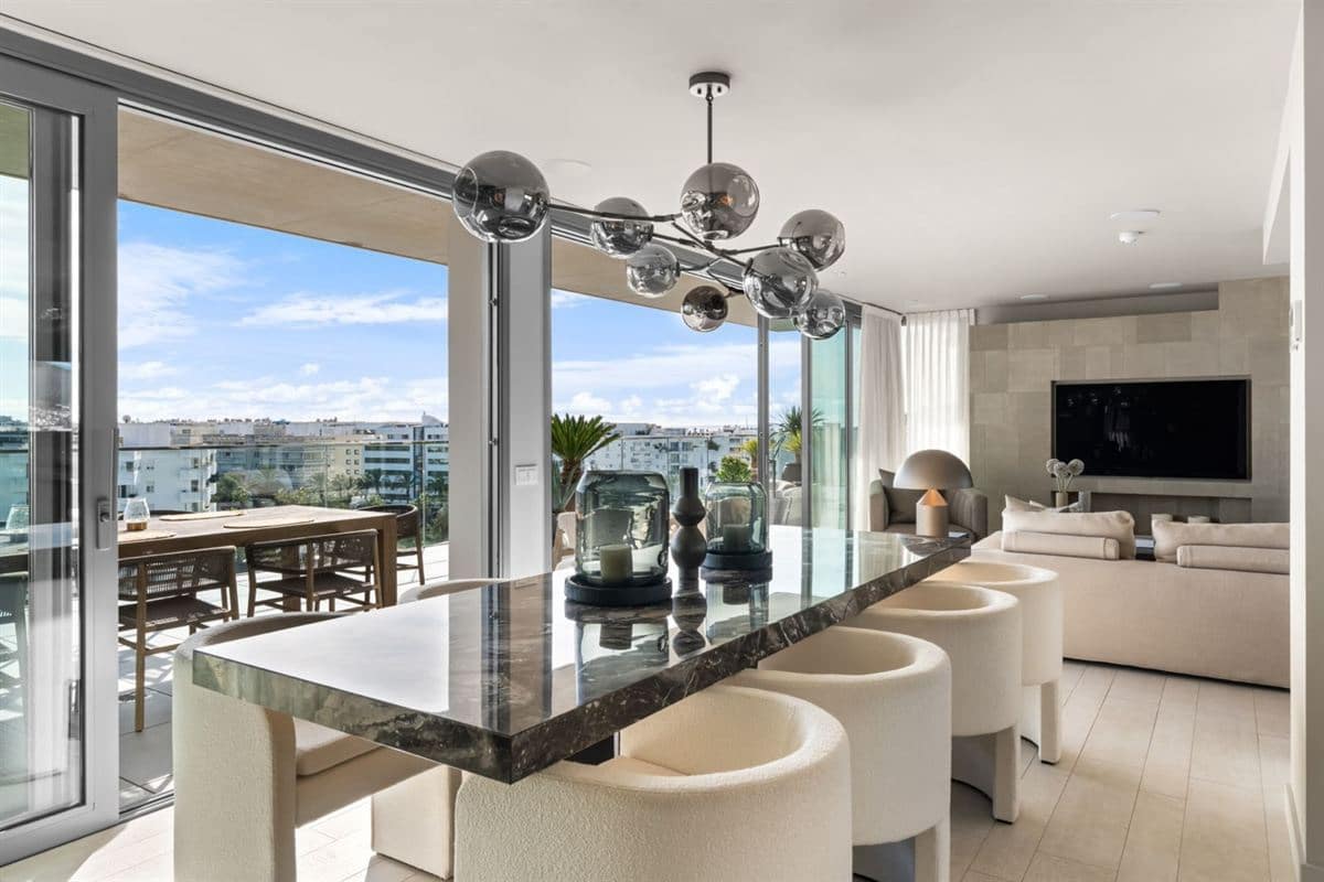 4 soveværelse Lejlighed til salg i Ibiza by med swimmingpool - € 2.950.000 (Ref: 9177569)