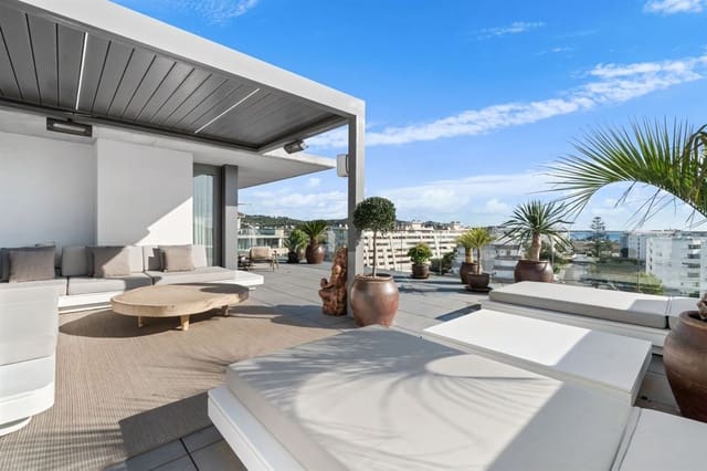4 bedroom Apartment for sale in Ibiza / Eivissa town with pool - € 2,950,000 (Ref: 9177569)