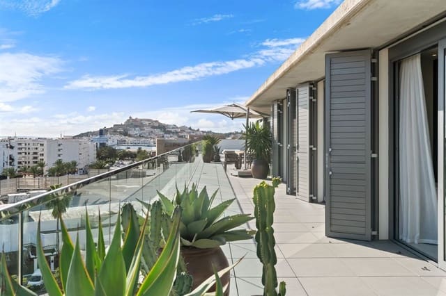 4 bedroom Apartment for sale in Ibiza / Eivissa town with pool - € 2,950,000 (Ref: 9177569)