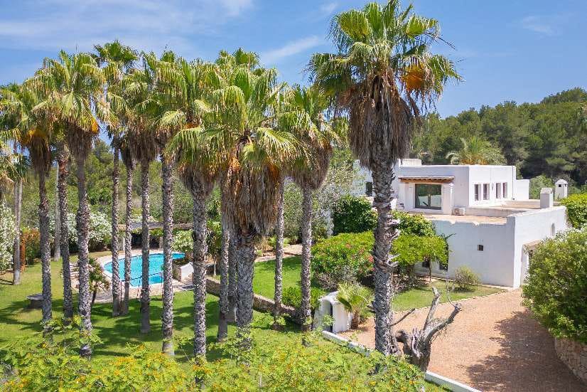 8 bedroom Finca/Country House for sale in Santa Eulalia / Santa Eularia with pool - € 6,990,000 (Ref: 9411329)