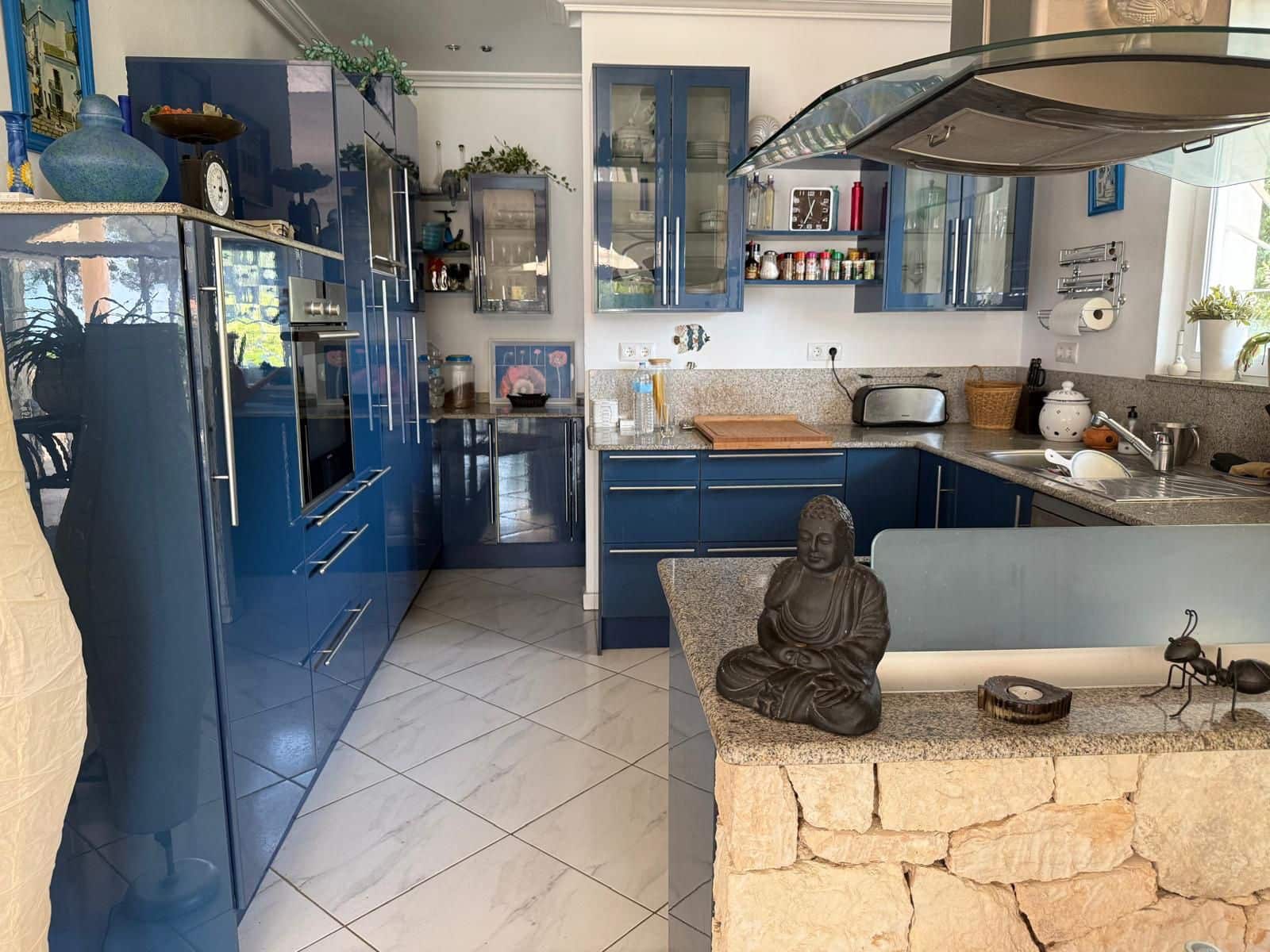 4 bedroom Villa for sale in Santa Eulalia / Santa Eularia with pool garage - € 3,995,000 (Ref: 9544471)