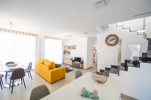 3 quarto Moradia para venda em Los Montesinos com piscina - 423 900 € (Ref: 4921754)